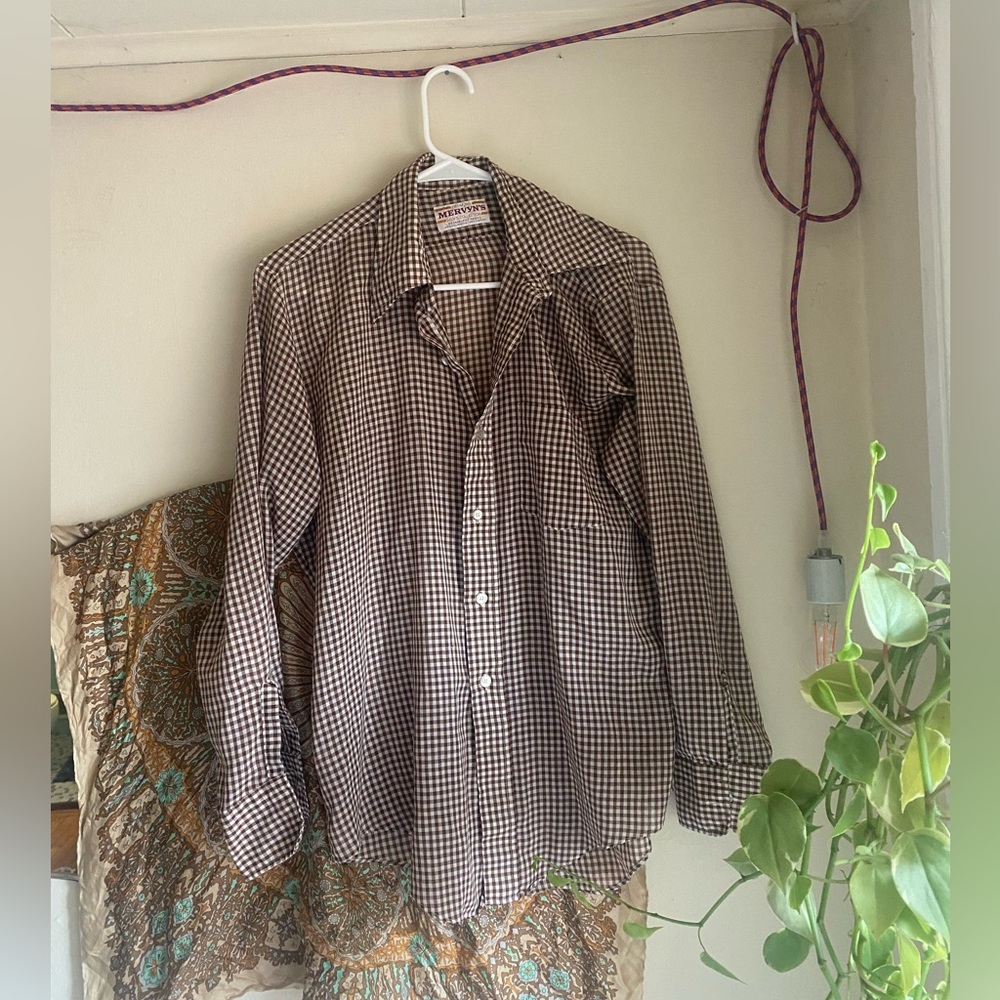 Brown gingham button down